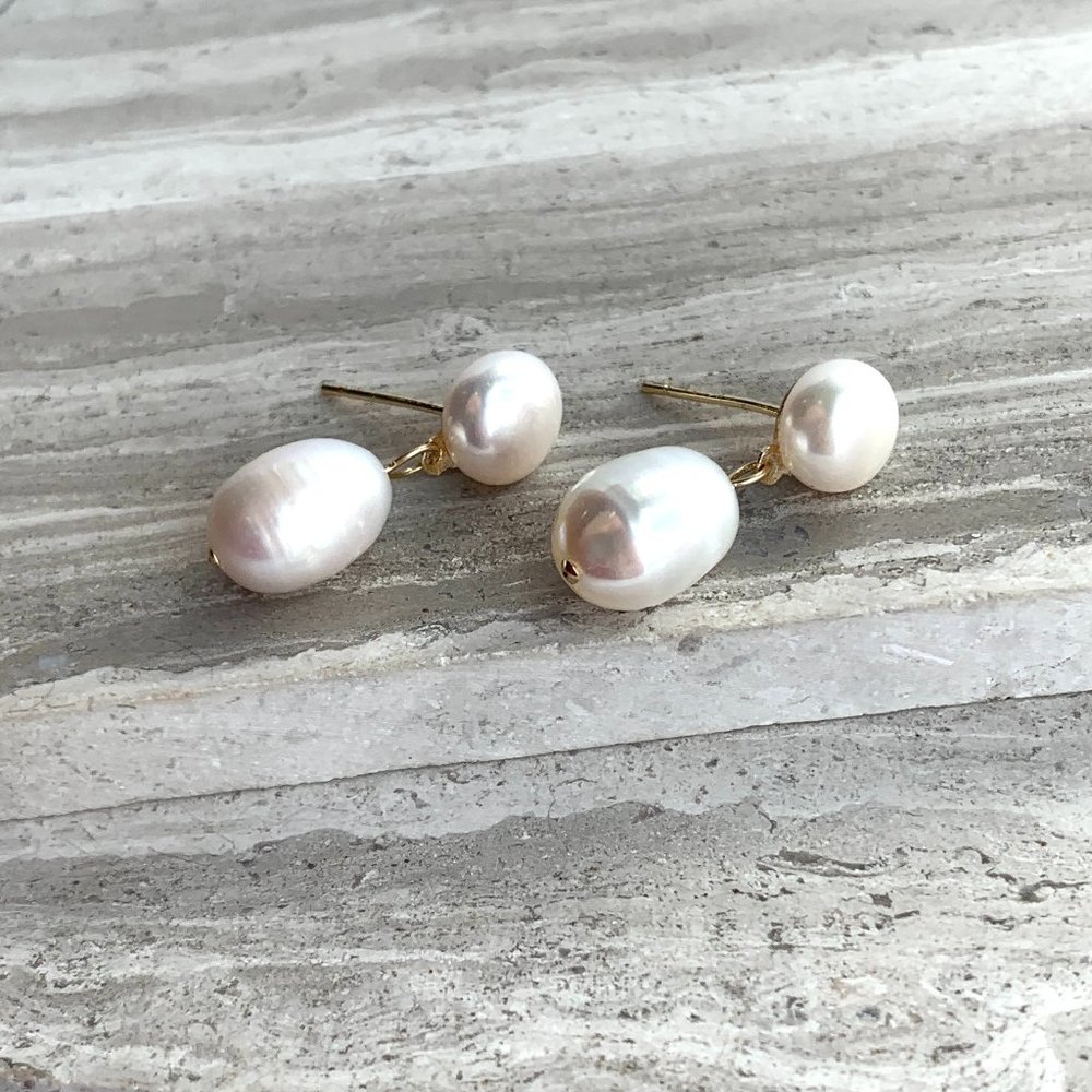 NEW~ Anthropologie "Iianthia" Pearl drop Earrings